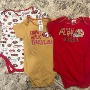 San Francisco 49ers pack of onesies - 18 mo